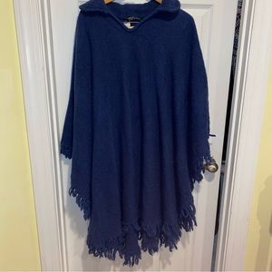 Manos Del Uruguay New Wool Poncho Cape Size Large Blue Boho Fringe